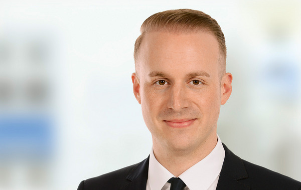 SAHM Service Sales Manager Tobias Asbrand Porträtfoto von Herrn Tobias Asbrand - SAHM Service Sales Manager